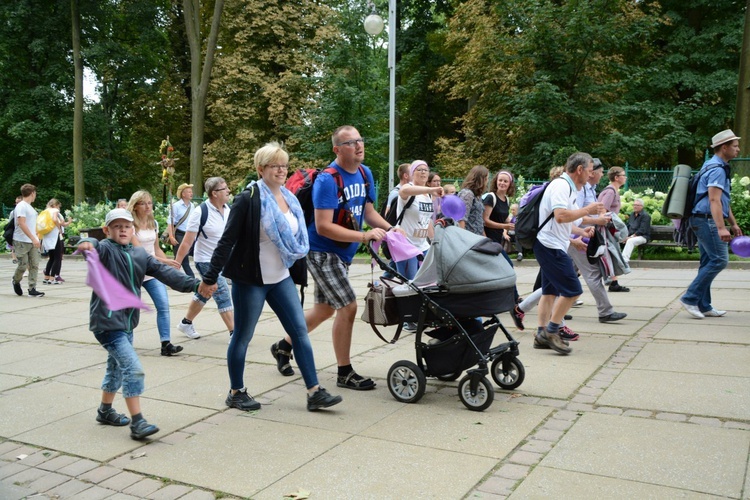 "Piątki" na ostatniej prostej