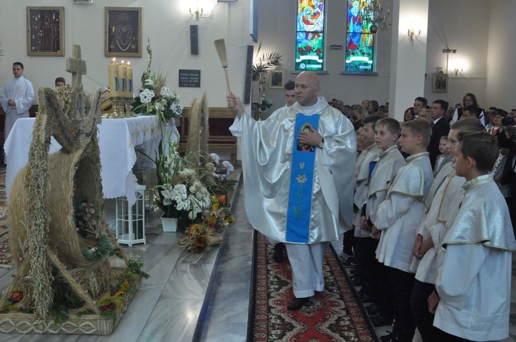 Dożynki parafialne w Łąkcie