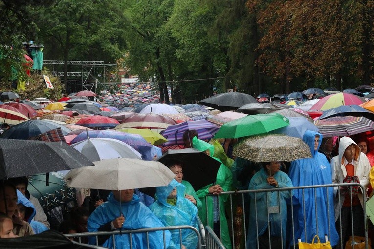 Pielgrzymka Kobiet do MB Piekarskiej 2017 - cz.3