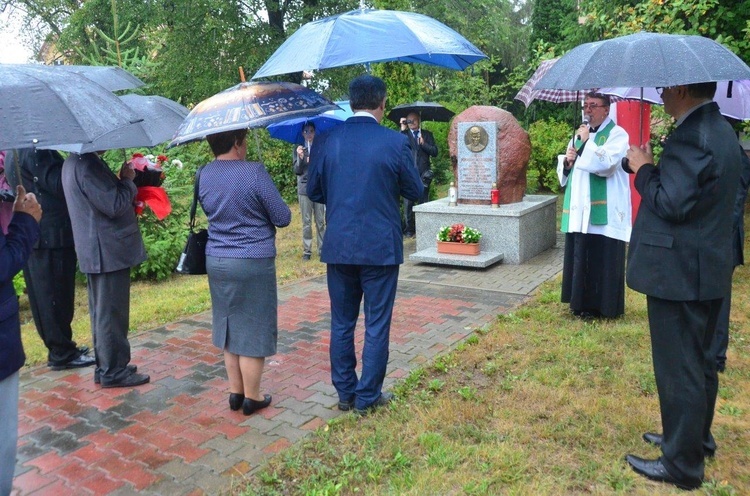 Pamięci ks. Romana Kotlarza