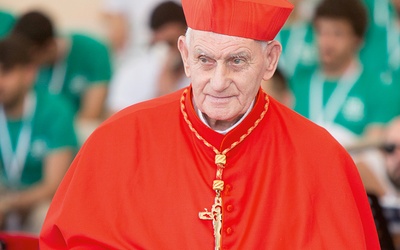 W więzieniu pragnąłem tylko jednego: pozostać katolickim księdzem, który będzie wierny Watykanowi – wyznaje kard. Ernest Simoni.