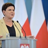Beata Szydło ostro odpowiada na krytykę prezydenta Francji