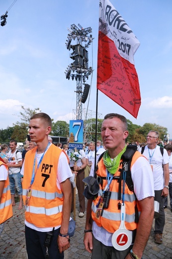 Grupa 7 - wejście