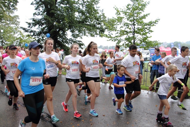 6. Charytatywny Bieg Fundacji Tesco Dzieciom