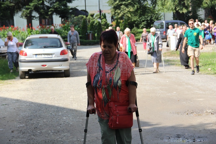 Pielgrzymka i piknik w Henrykowie