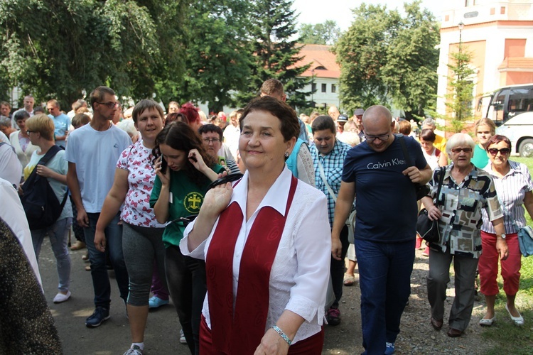 Pielgrzymka i piknik w Henrykowie