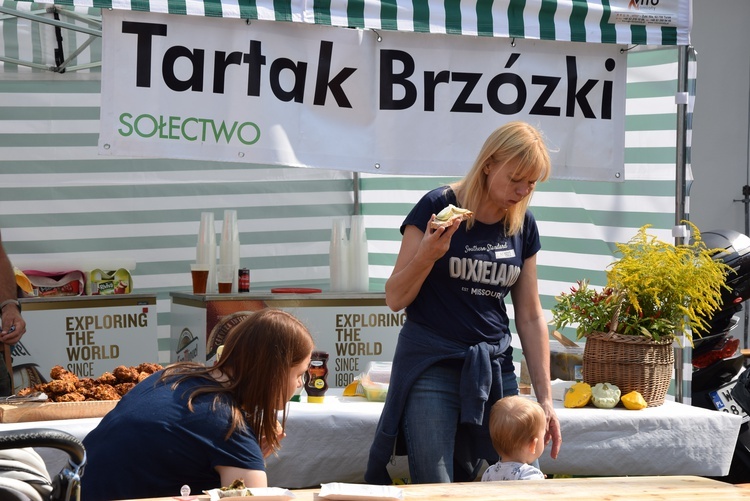 Święto chleba i miodu w Radziejowicach