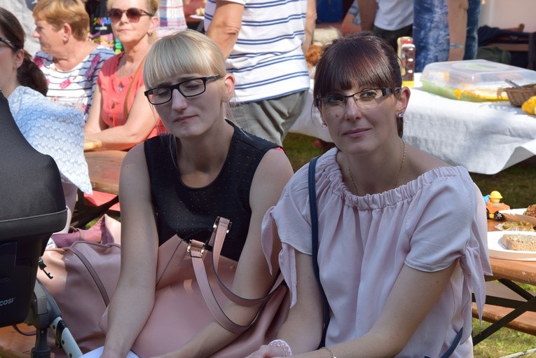 Święto chleba i miodu w Radziejowicach