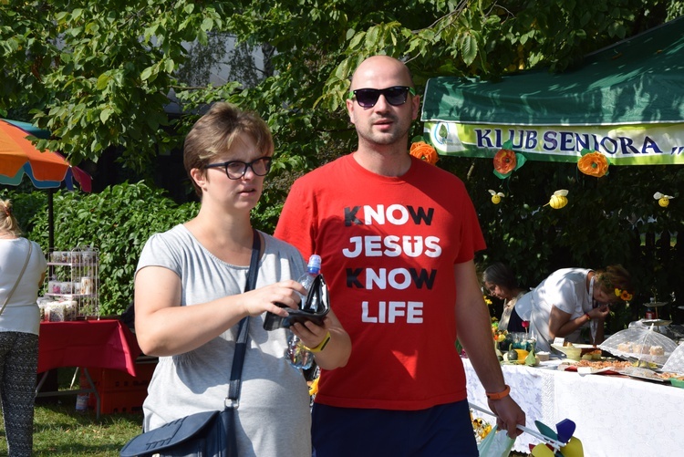 Święto chleba i miodu w Radziejowicach