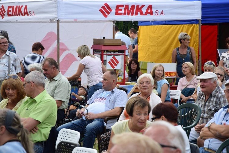 Święto chleba i miodu w Radziejowicach