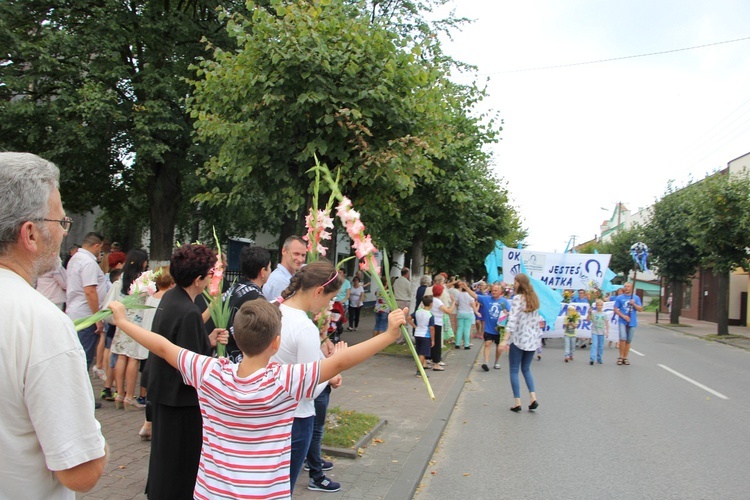 Powrót pielgrzymów do Głowna