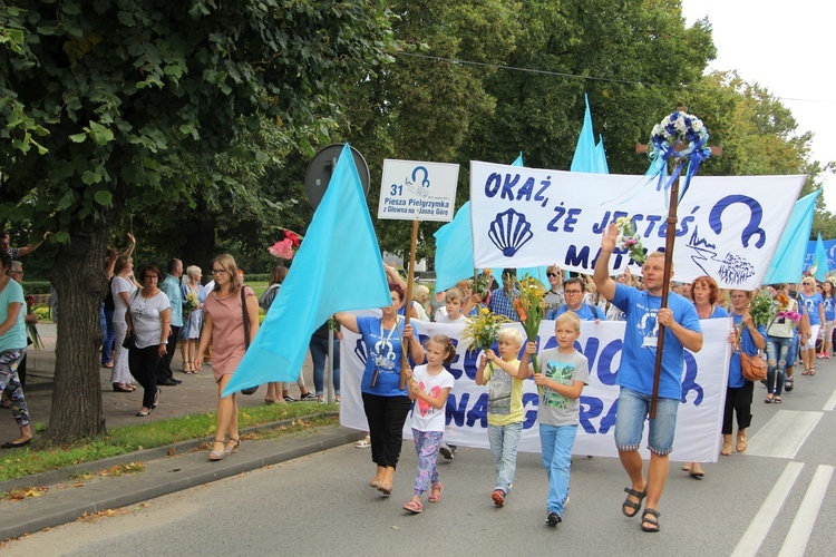 Powrót pielgrzymów do Głowna