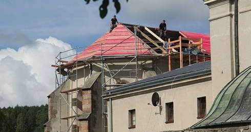 Dzieją się "Cuda pod dachem"