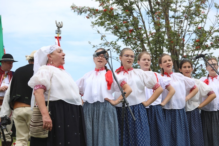 Karpacka watra na Złotym Groniu w Istebnej