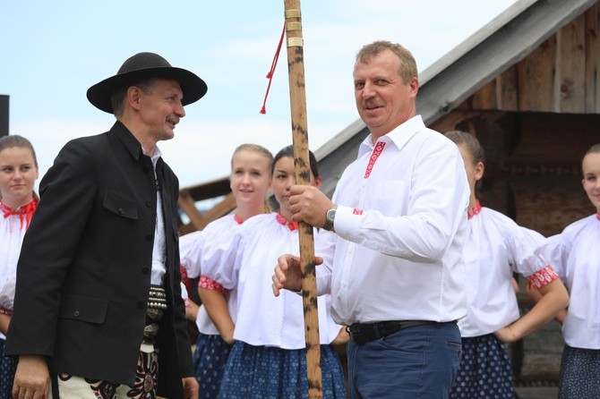 Karpacka watra na Złotym Groniu w Istebnej