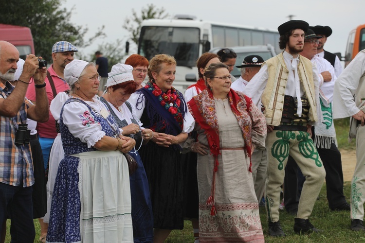 Karpacka watra na Złotym Groniu w Istebnej