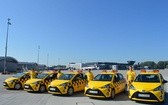 Nowe samochody "follow me" w Kraków Airport