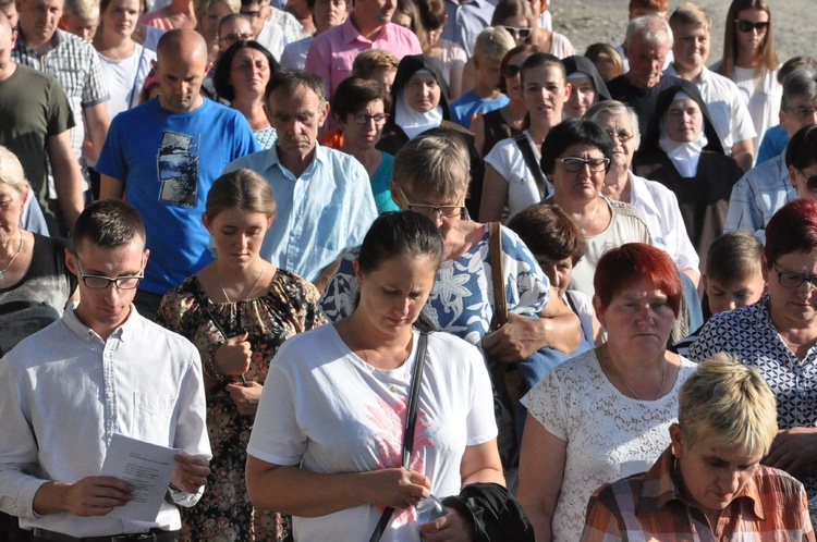 Droga Krzyżowa na Kożuch