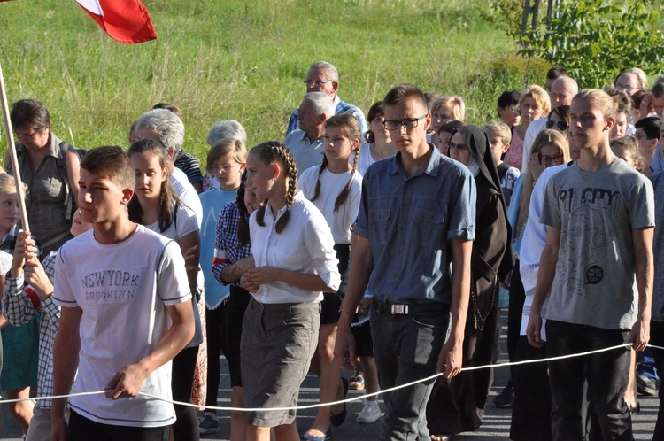 Droga Krzyżowa na Kożuch