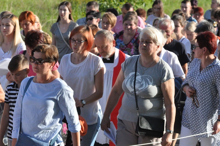 Droga Krzyżowa na Kożuch