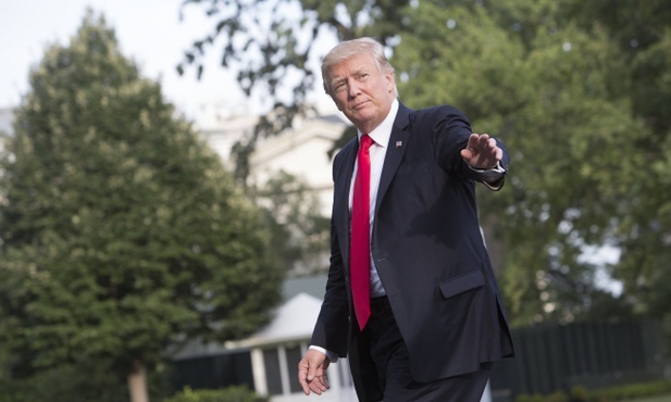 Donald Trump przekaże własne pieniądze na walkę ze skutkami huraganu Harvey