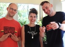 Ekipa do zadań specjalnych (od lewej): Marcin, Iwona i Adrian czuwa nad organizacją festiwalu