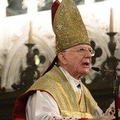 Abp Jędraszewski: Świat znowu odcina się od Boga