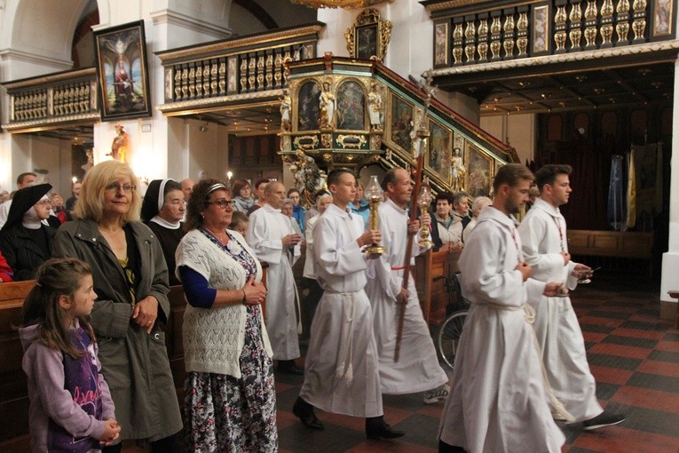 Monstrancja Fatimska w Oleśnicy