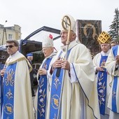 Witamy Cię, Królowo, w miejscu Cudu nad Wisłą