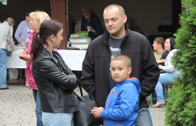 Festyn parafialny na Złotych Łanach