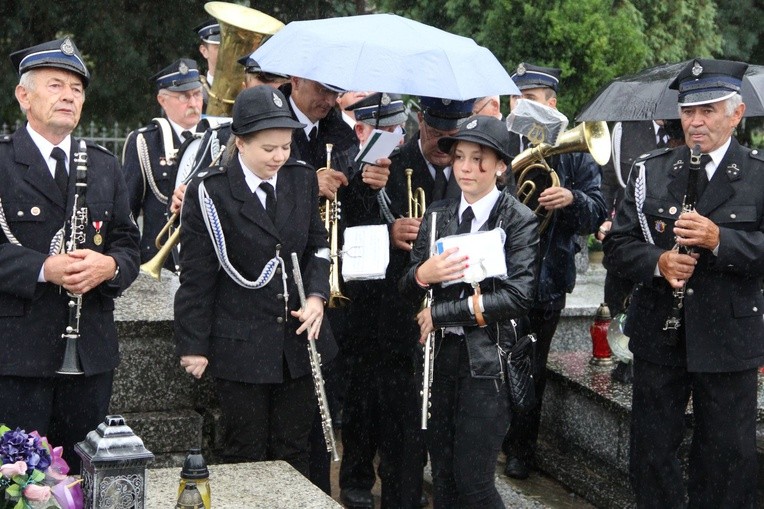 Uroczystość w Maszkienicach