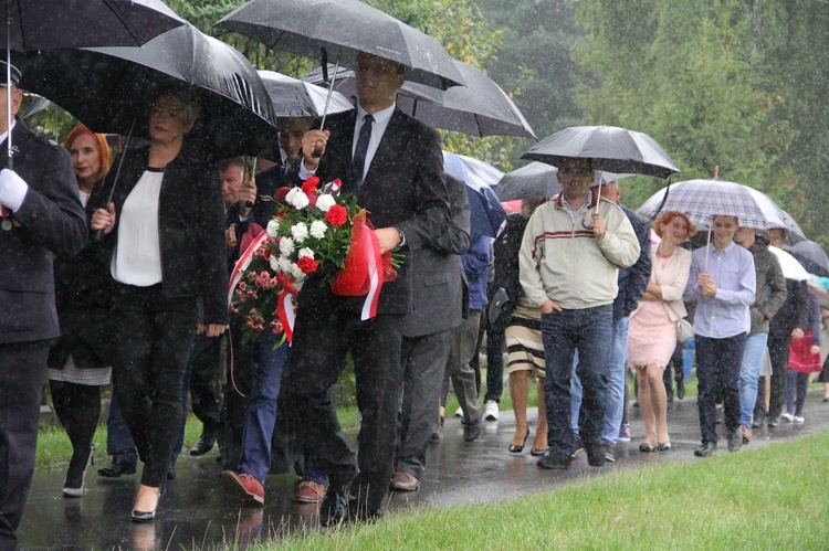 Uroczystość w Maszkienicach