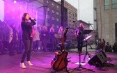 Muzyka przez duże eM koncert