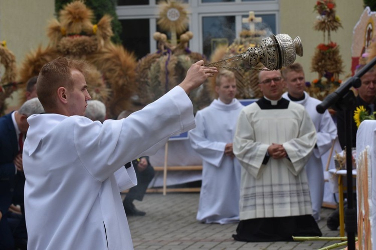 Dożynki diecezjalne w Lutomii Dolnej