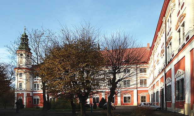 Wrocławski annus propedeuticus w Henrykowie był pierwszym w Polsce i drugim w Europie