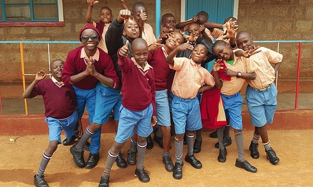 Kenijscy podopieczni bielszczan, których odwiedził Błażej Jaszczurowski.