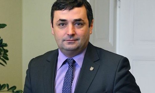Będzie referendum w sprawie prezydenta Damiana Bartyli