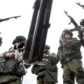 Manewry Zapad 2017 dowódca sił NATO w Europie porównał do wprowadzania przez Rosję na Białoruś konia trojańskiego w postaci ogromnej ilości uzbrojenia.