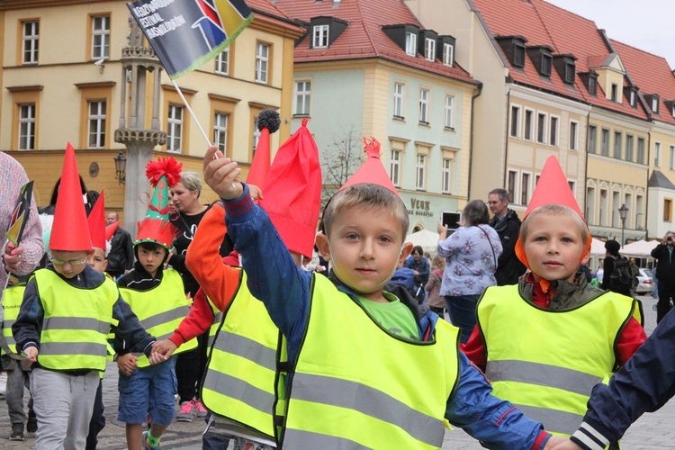 Krasnale, wszędzie krasnale...