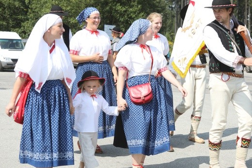 Korowód górali karpackich przez Istebną - 2017