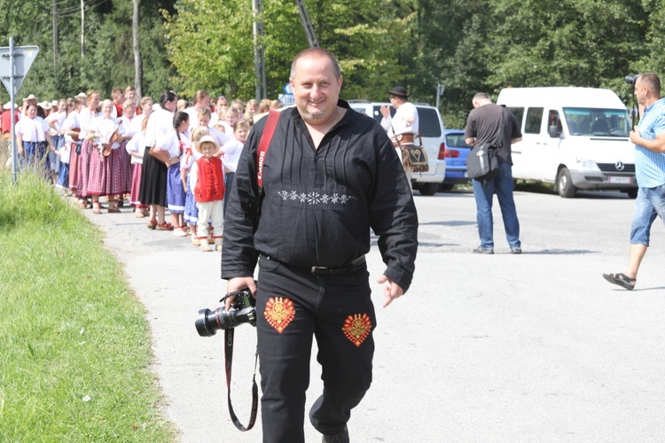 Korowód górali karpackich przez Istebną - 2017