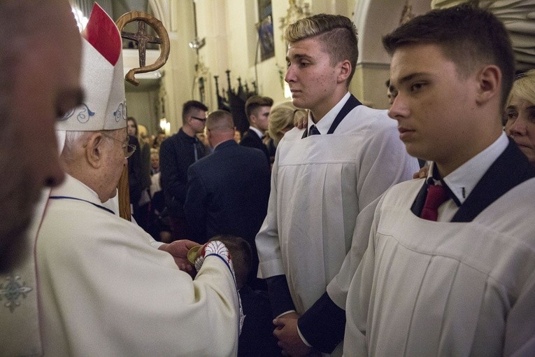 Bierzmowanie w Dąbrówce, cz. 3