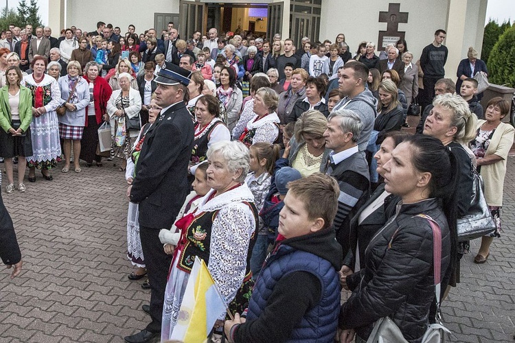 Mała Jasna Góra w Woli Rasztowskiej