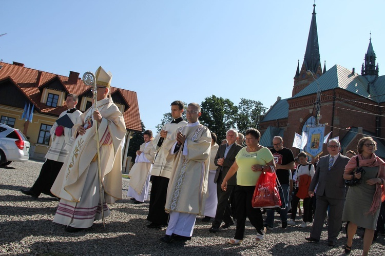Procesja do ołtarza