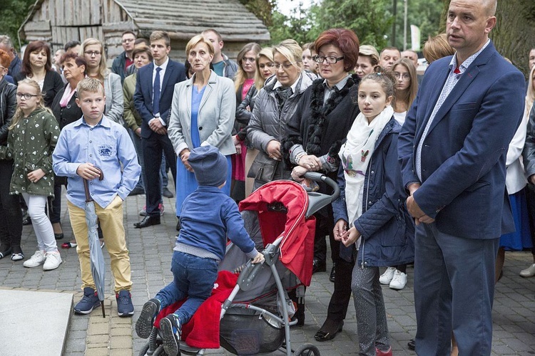 Dąbrówka. Powitanie jasngórskiej ikony