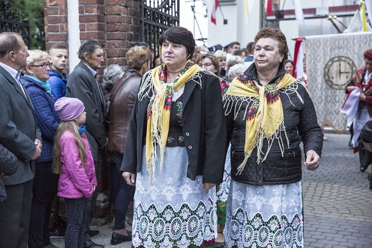 Dąbrówka. Powitanie jasngórskiej ikony