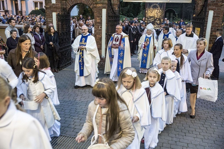 Dąbrówka. Powitanie jasngórskiej ikony