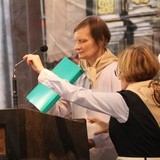 Msza św. w archikatedrze podczas pielgrzymki osób niewidomych