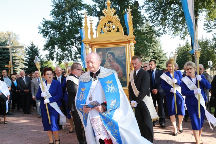 Procesja z obrazem na plac koronacyjny