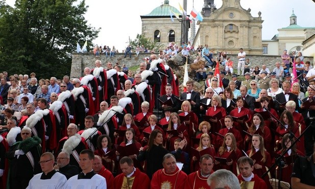 W blasku Krzyża Świętego 